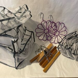 Scarf hangers, wood hangers and clothes organizers